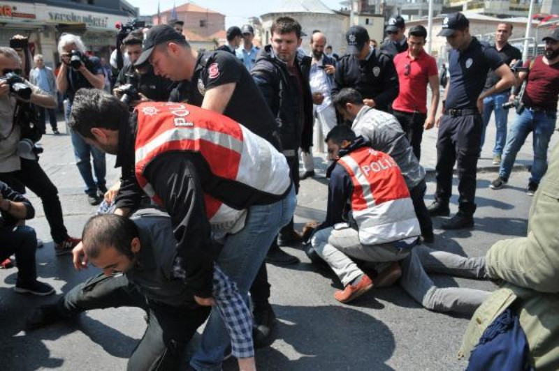 Fotoğraflarla Türkiye'de 1 Mayıs - Resim: 28
