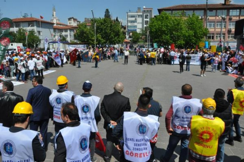 Fotoğraflarla Türkiye'de 1 Mayıs - Resim: 90