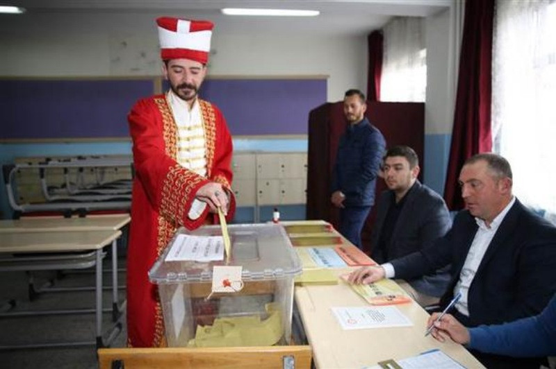Sandık başından farklı görüntüler - Resim: 10