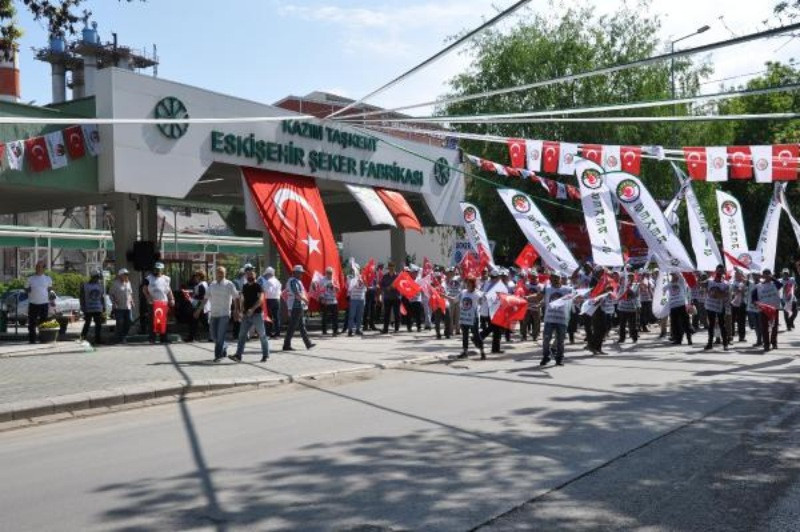 Fotoğraflarla Türkiye'de 1 Mayıs - Resim: 72