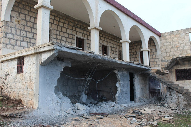 Bombardımandan siviller de etkilendi - Resim: 18