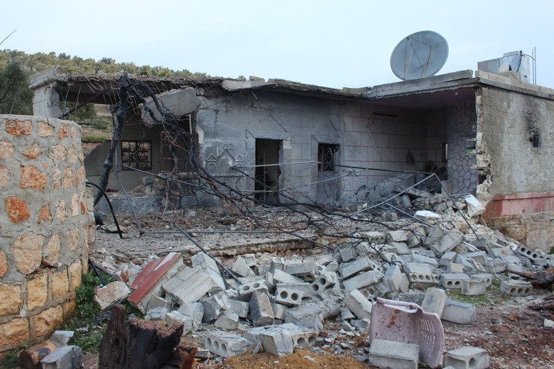 Bombardımandan siviller de etkilendi - Resim: 22