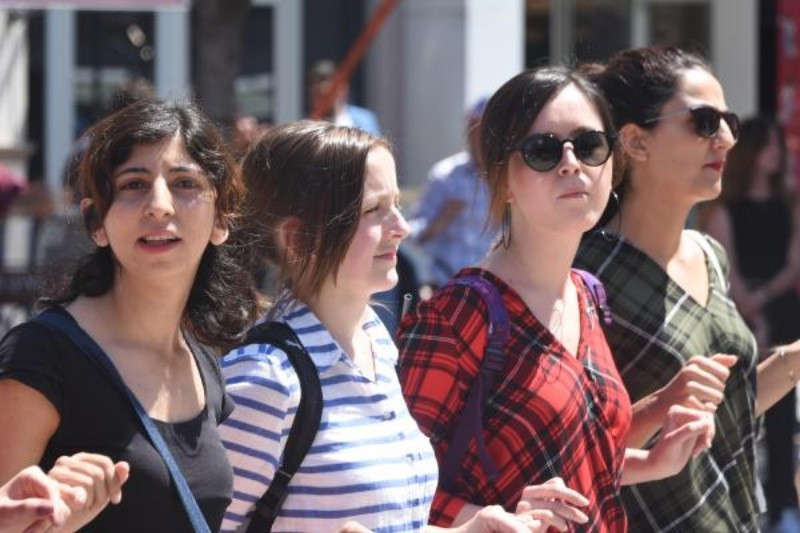 Fotoğraflarla Türkiye'de 1 Mayıs - Resim: 78