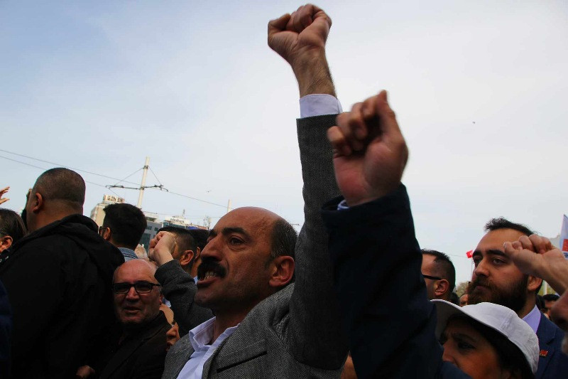 CHP'den 'OHAL' eylemi - Resim: 1