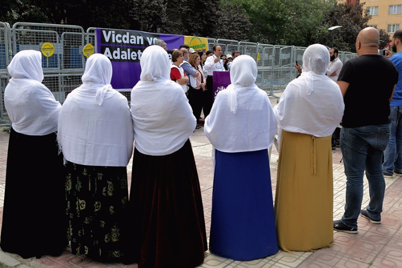 Van'daki Vicdan ve Adalet Nöbeti´nden kareler - Resim: 7