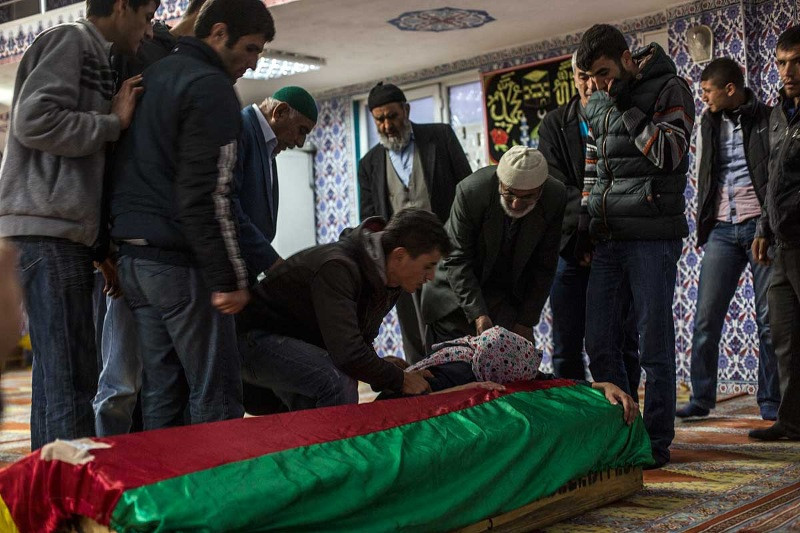 Yıkılan Kürt kentlerinin fotoğrafları Tokyo'da - Resim: 10
