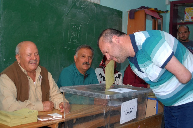 Yaşlı ve engellilerin zor seçimi - Resim: 10