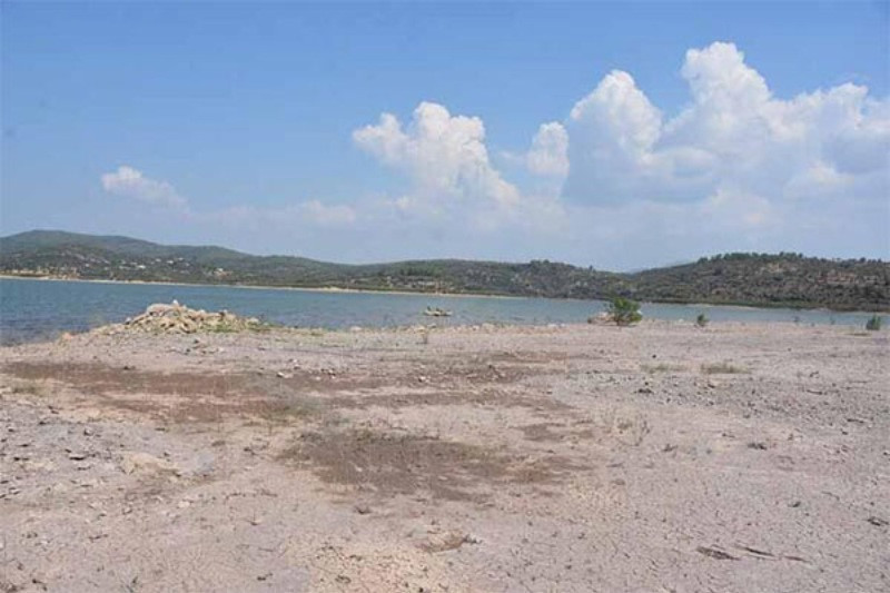 Barajların su seviyesi 5 ayda yarı yarıya azaldı - Resim: 3