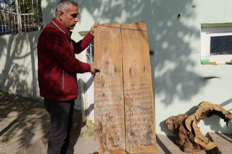 1990’lı yıllarda köylerin boşaltılarak yakıldığı eşyalardan sanat çıktı - Resim: 14