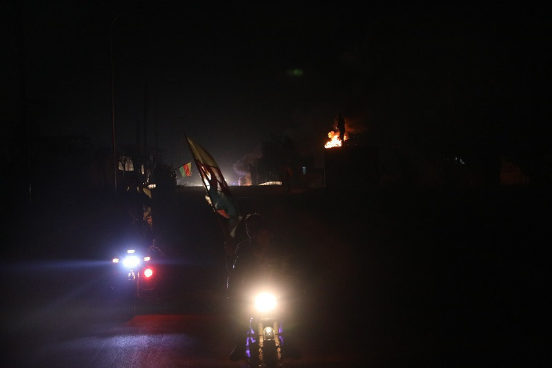 Bomba seslerini bastıran dayanışma mesajları - Resim: 12