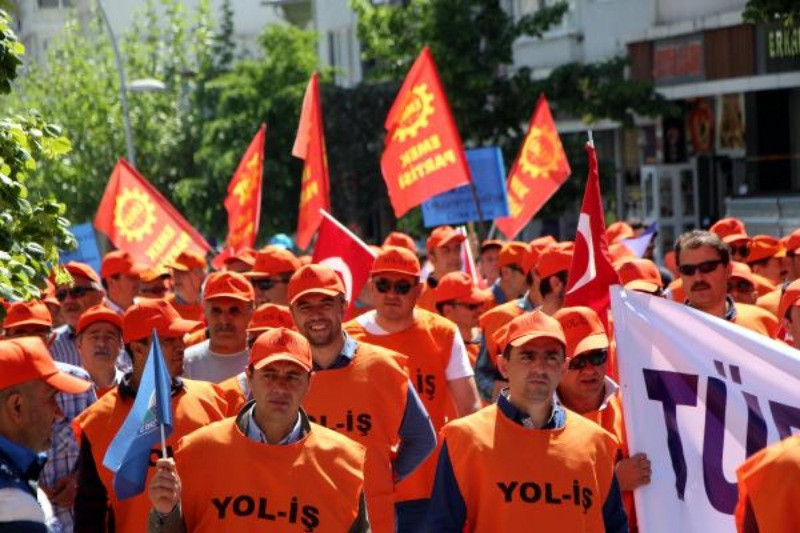 Fotoğraflarla Türkiye'de 1 Mayıs - Resim: 85