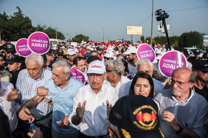 Adalet Yürüyüşü 19. gününde; Türkiye ve adalet için yürüyeceğiz - Resim: 35