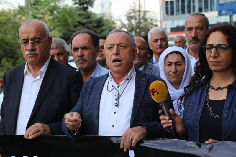 HDP'li Özgüneş: Kayyımı göndermekte ısrarlıyız - Resim : 1
