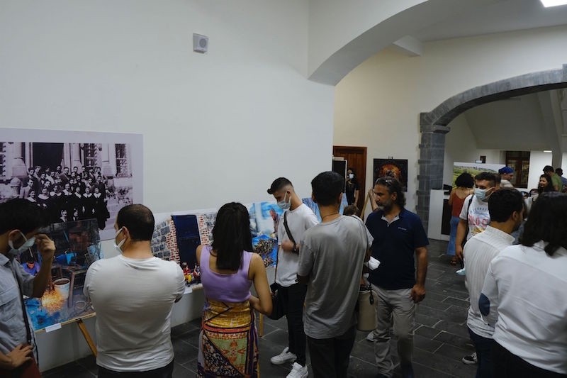 'Suriçi' konulu fotoğraf sergisine yoğun ilgi - Resim: 1