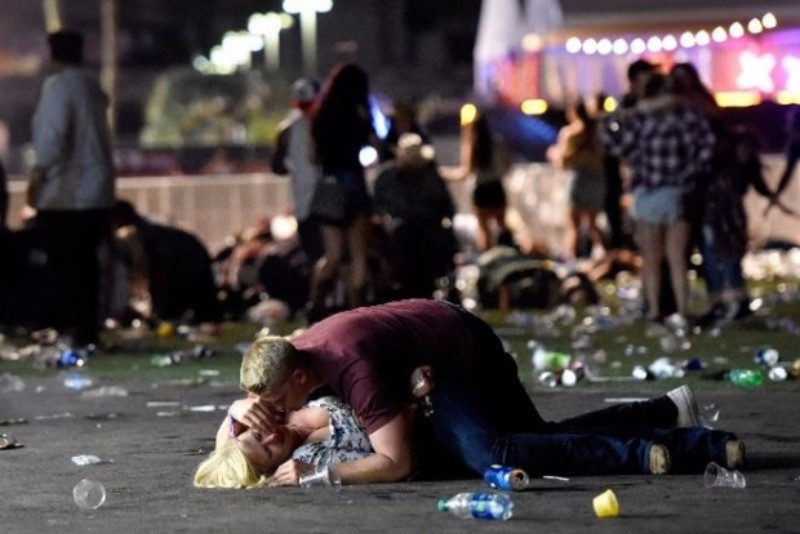 Las Vegas'taki konser saldırısından fotoğraflar - Resim: 8