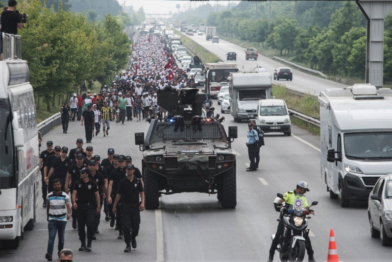 Adalet Yürüyüşü 19. gününde; Türkiye ve adalet için yürüyeceğiz - Resim: 31