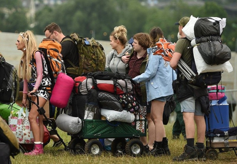 Game of Thrones yıldızları Glastonbury Festivali'nde ortaya çıktı - Resim: 17