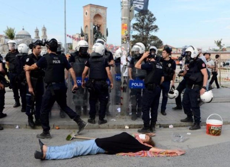 Fotoğraflarla Gezi Parkı Direnişi - Resim: 17