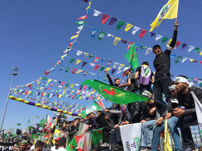 Diyarbakır’da yüz binler Newroz'u kutladı - Resim: 17