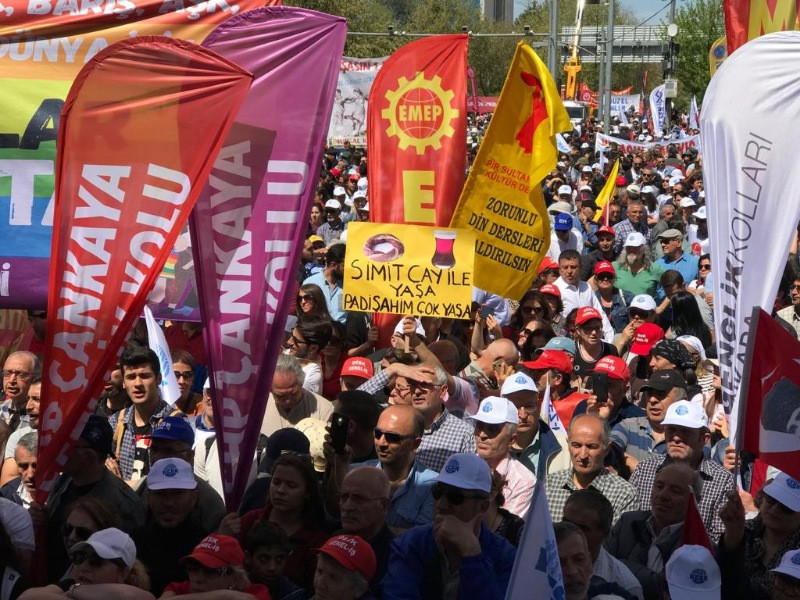 Türkiye 1 Mayıs için alanlardaydı - Resim: 22