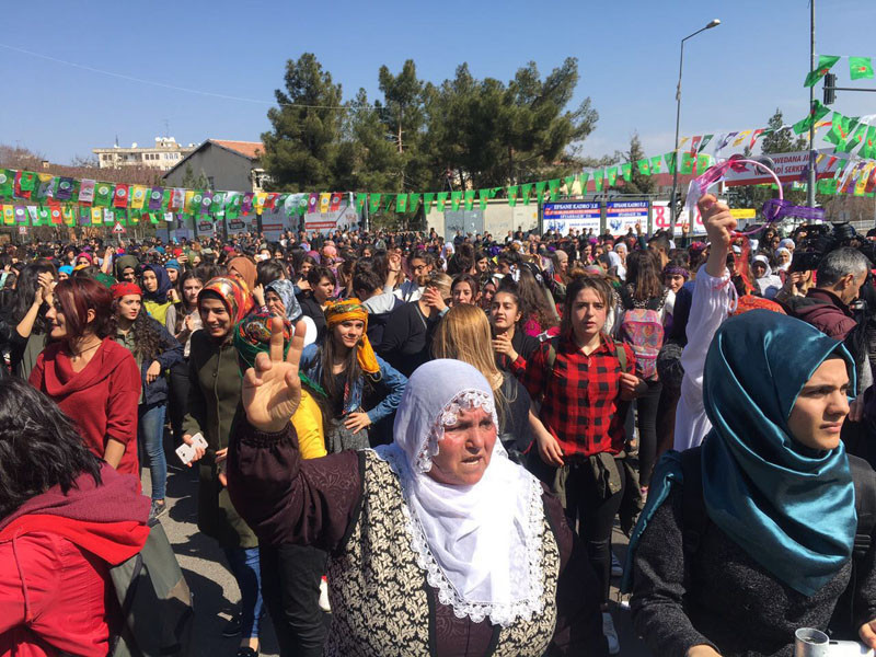 Diyarbakır, Ankara ve Van'da 8 Mart mitingleri - Resim: 19