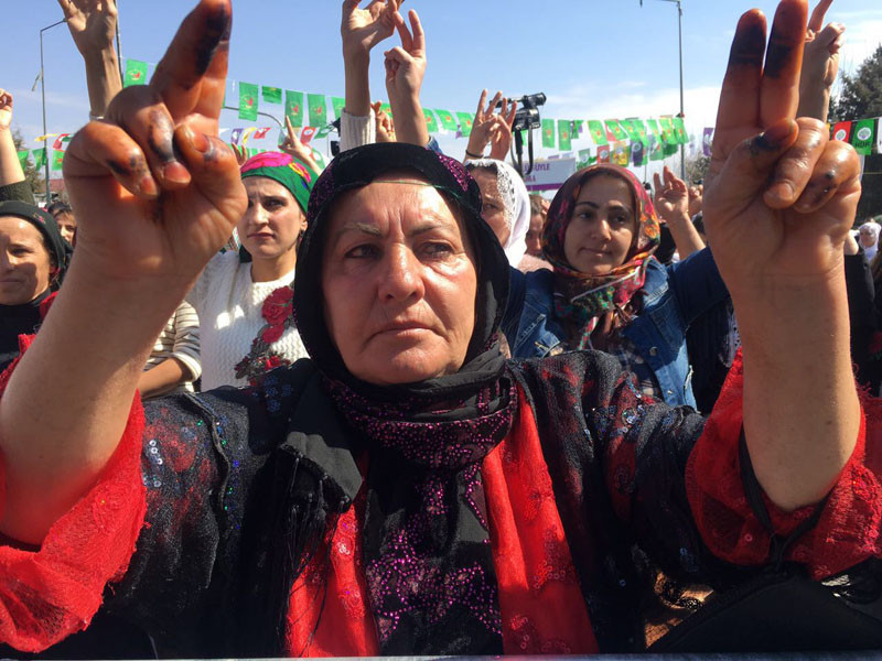 Diyarbakır, Ankara ve Van'da 8 Mart mitingleri - Resim: 21