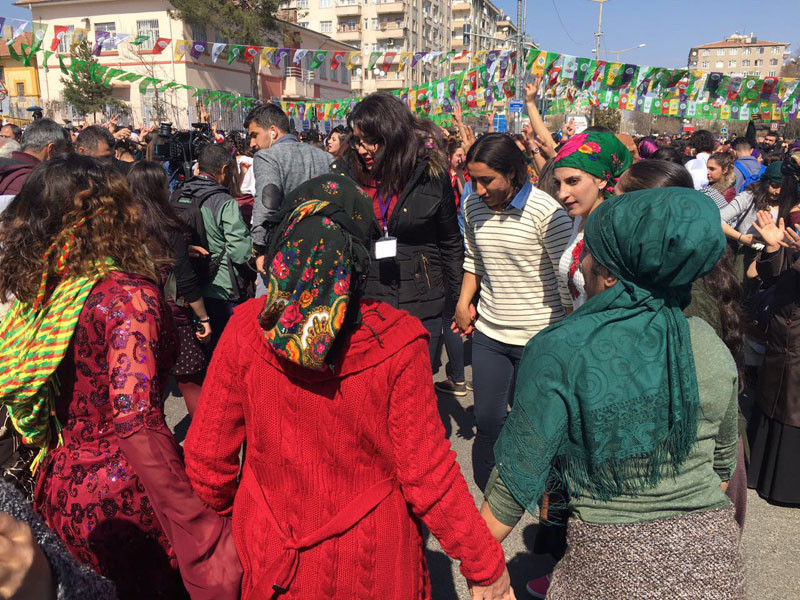 Diyarbakır, Ankara ve Van'da 8 Mart mitingleri - Resim: 16