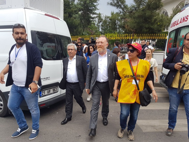 Fotoğraflarla Türkiye'de 1 Mayıs - Resim: 20