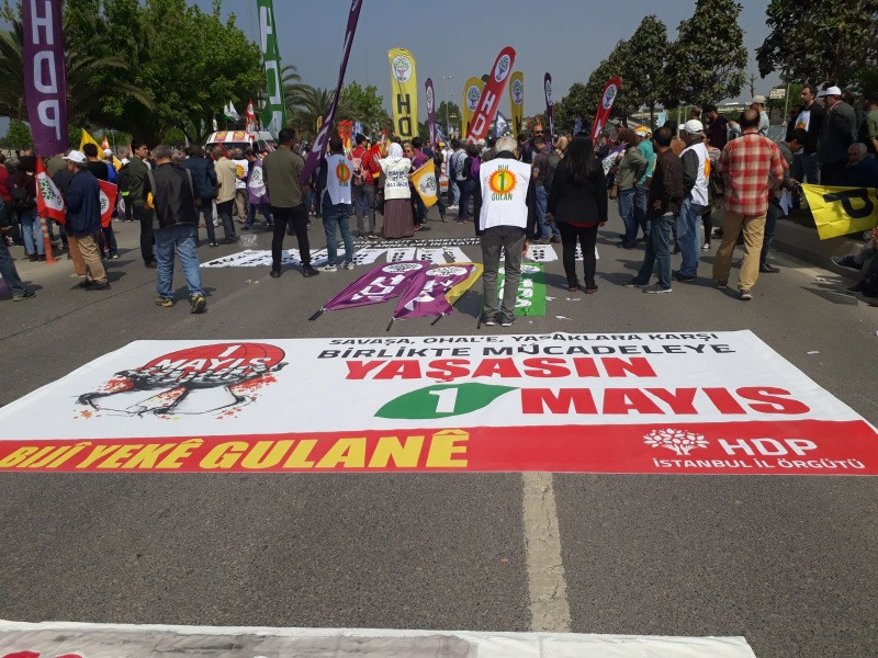 Fotoğraflarla Türkiye'de 1 Mayıs - Resim: 9
