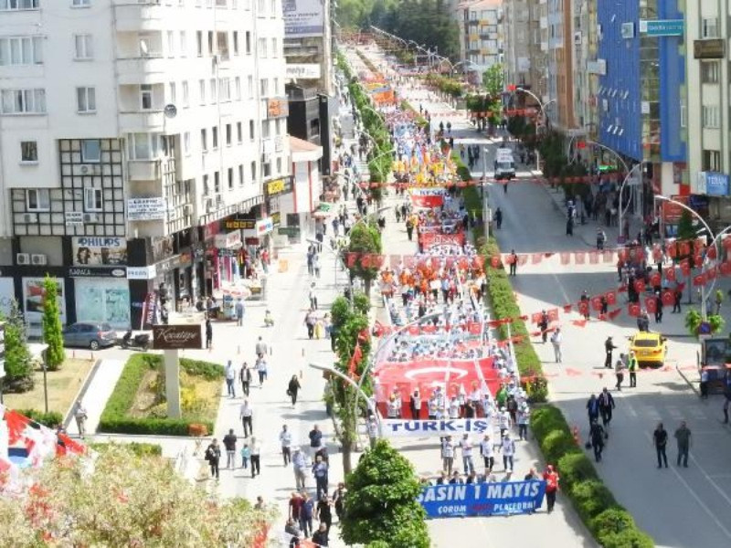 Fotoğraflarla Türkiye'de 1 Mayıs - Resim: 83
