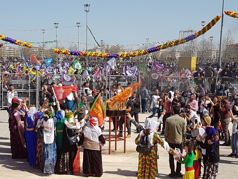 Diyarbakır'da Newroz kutlaması - Resim: 22