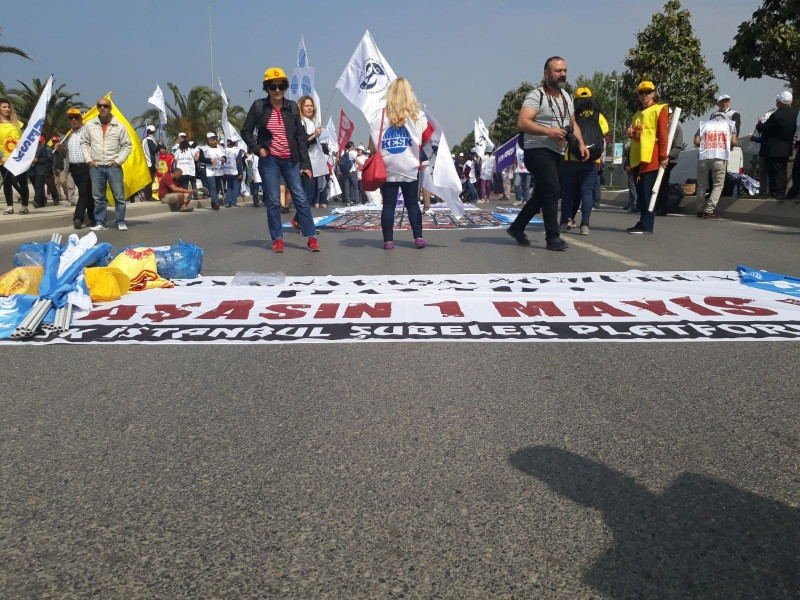 Fotoğraflarla Türkiye'de 1 Mayıs - Resim: 11