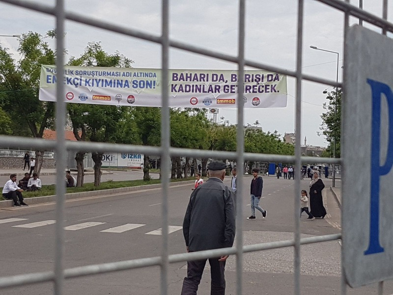 Fotoğraflarla Türkiye'de 1 Mayıs - Resim: 3