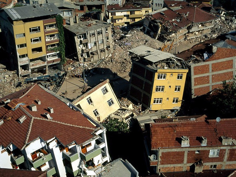 17 Ağustos Depremi'nde ne olmuştu? - Resim: 1