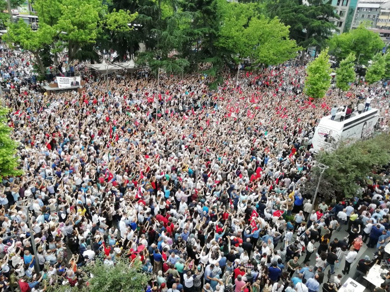 İmamoğlu memleketinden yanıt verdi: Ben Trabzon uşağıyım - Resim: 16