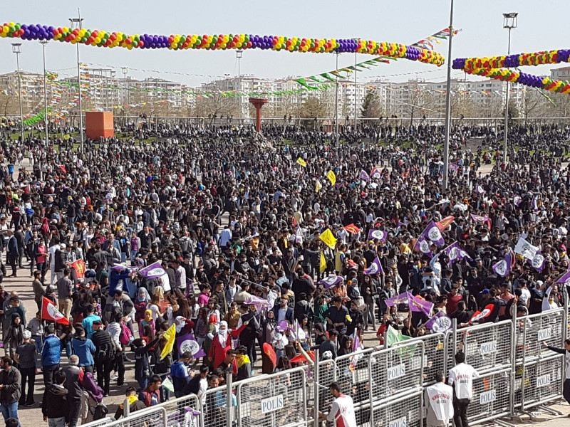 Diyarbakır'da Newroz kutlaması - Resim: 35