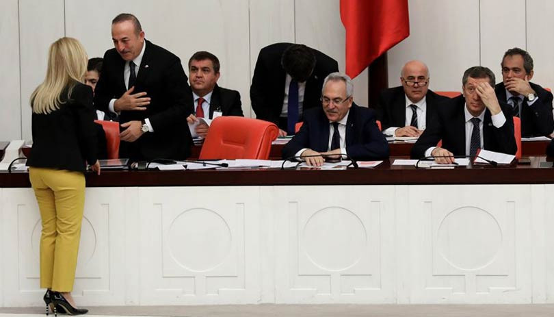 CHP’li Levent Gök Meclis'te rekor kırdı, AKP tebrik etti - Resim : 1