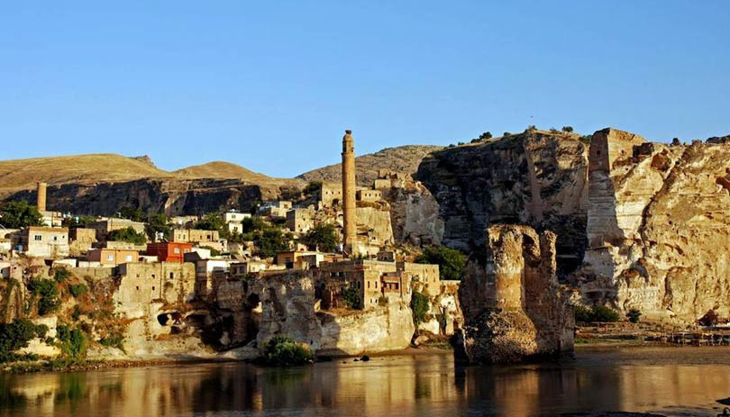 Hasankeyf'in son tarihi eseri de taşınıyor - Resim : 1