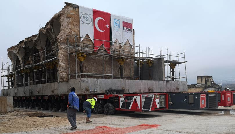 Hasankeyf'in son tarihi eseri de taşınıyor - Resim : 2