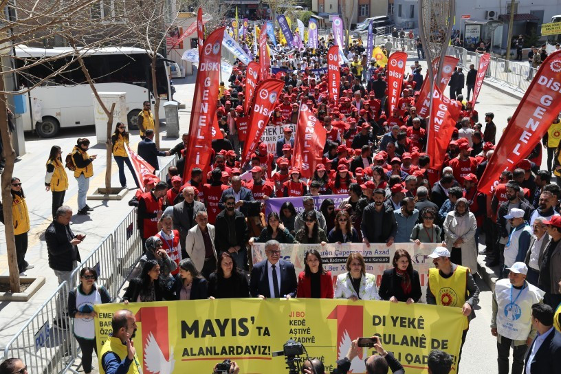 Hatimoğulları Van'da konuştu: 'Süreçte bazı tıkanıklıklar yaşanıyor' - Resim : 1