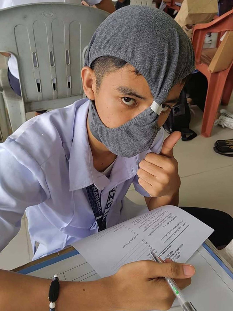 Filipinler'de 'kopya karşıtı şapkalar' viral oldu - Resim: 2