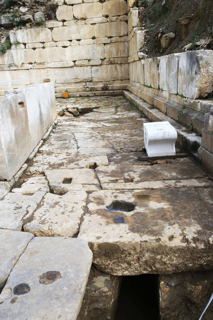 Stratonikeia tiyatrosunda 2 bin 250 yıllık kanalizasyon sistemi bulundu - Resim: 5