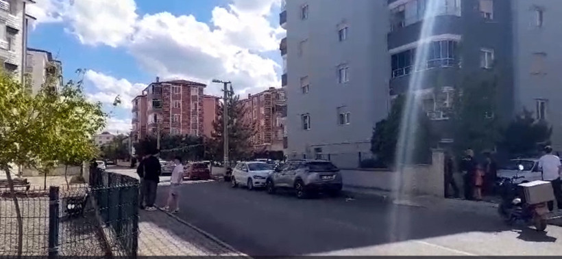 tokat-deprem-sokak.jpg