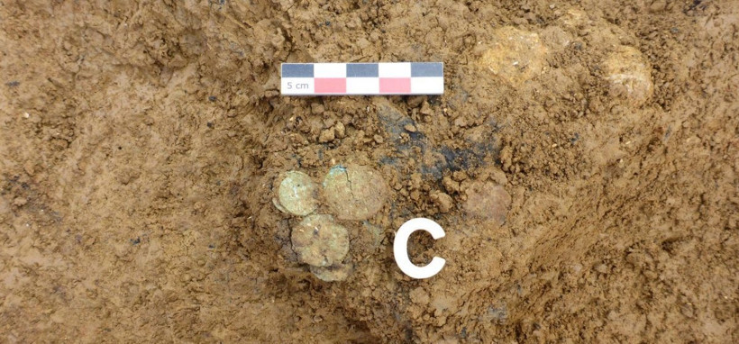 coins-min-e1667670804615-002.jpeg