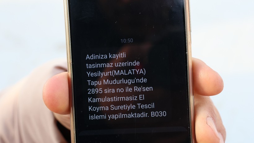 Cumhurbaşkanlığı kararnamesine dayandırdılar... Tek bir SMS ile mahallelerine el konuldu - Resim : 1