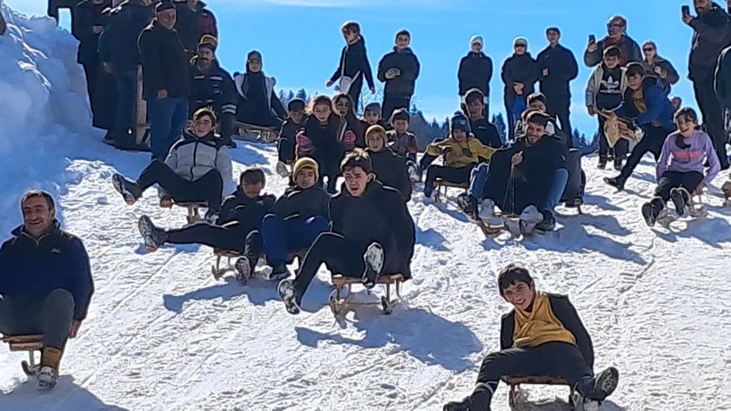 Artvin Ardanuç’ta "9. Geçitli Köyü Kar Festivali" düzenlendi - Resim: 6