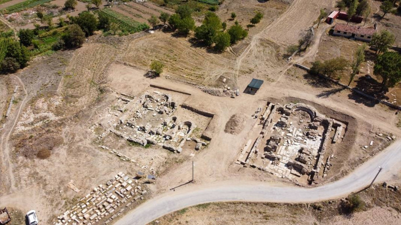 Sebaste Antik Kenti'nde Orta Bizans Dönemi'ne ait 9 mezar bulundu - Resim: 1