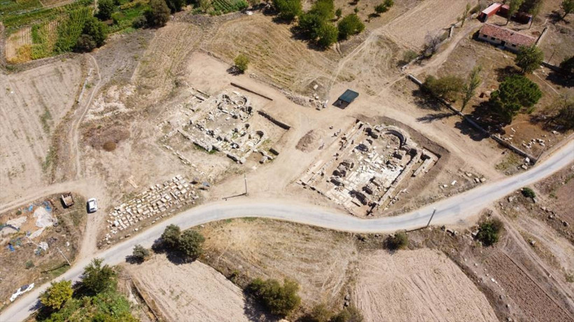 Sebaste Antik Kenti'nde Orta Bizans Dönemi'ne ait 9 mezar bulundu - Resim: 13