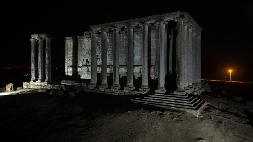 Aizonai Antik Kenti dronla görüntülendi - Resim: 5