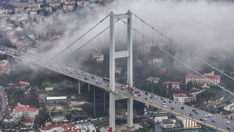 İstanbul'da sis objektiflere böyle yansıdı - Resim: 12